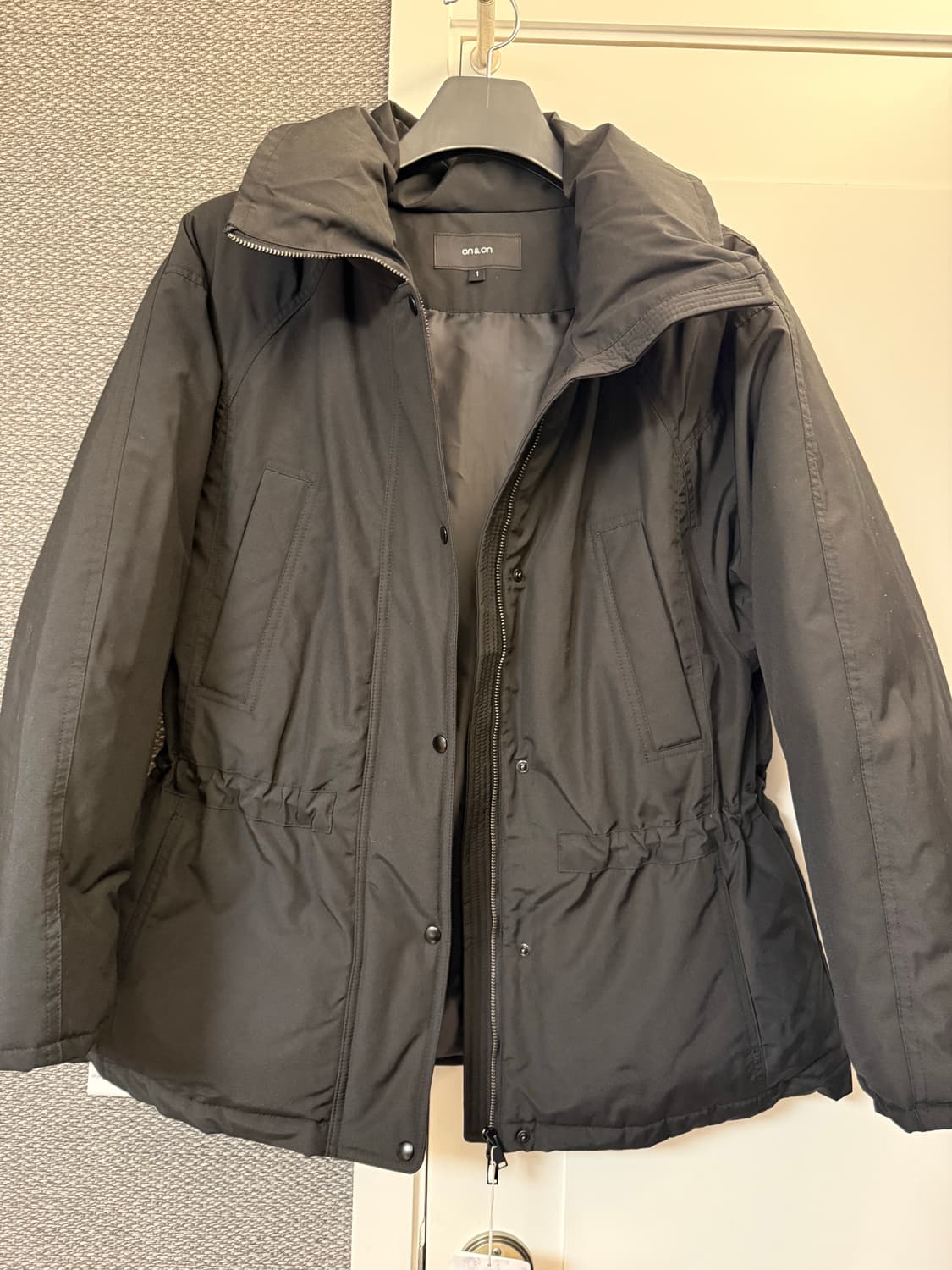 새상품)온앤온 구스다운 패딩 상품이미지7