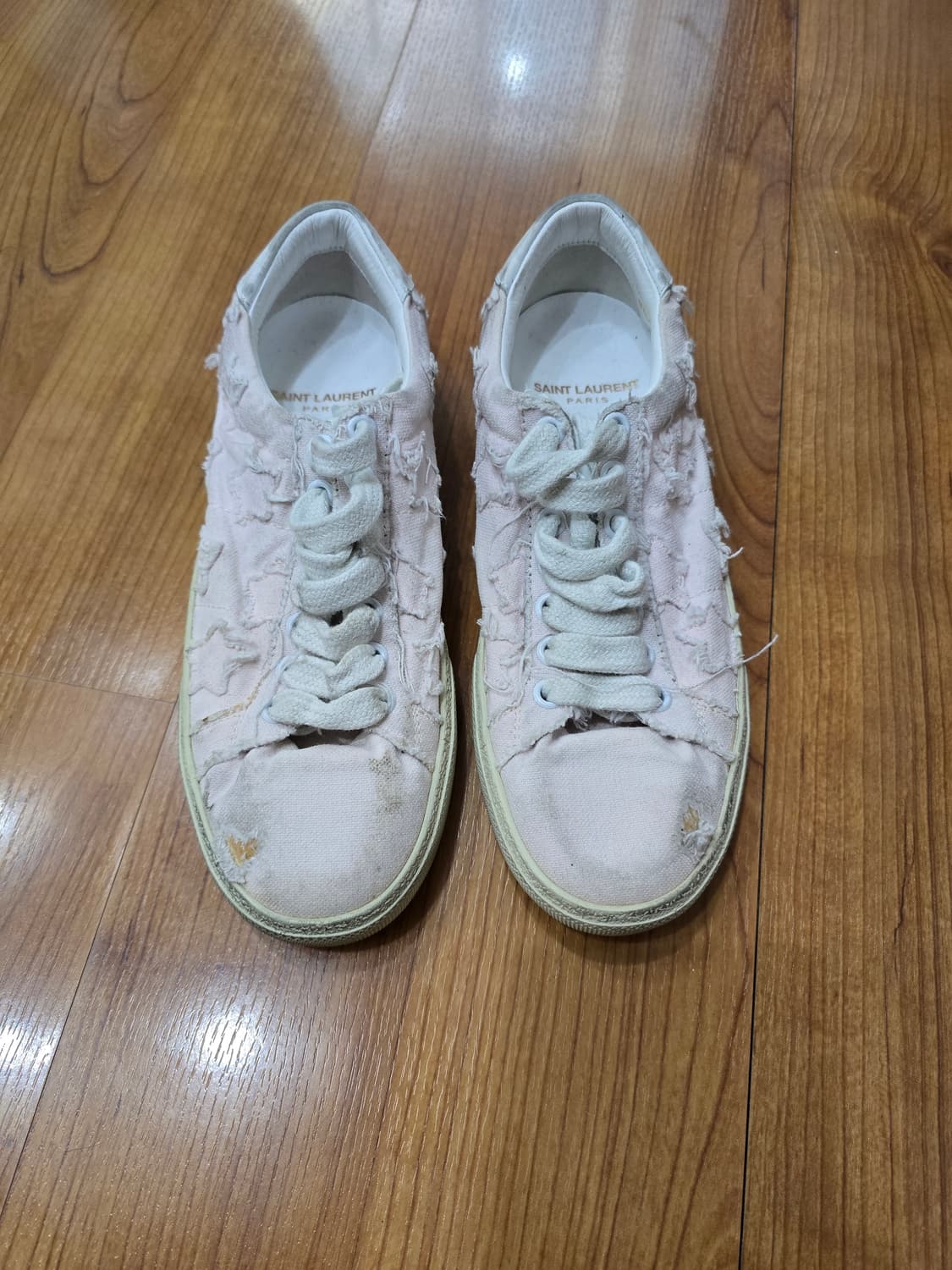 생로랑 스니커즈 220 상품이미지1