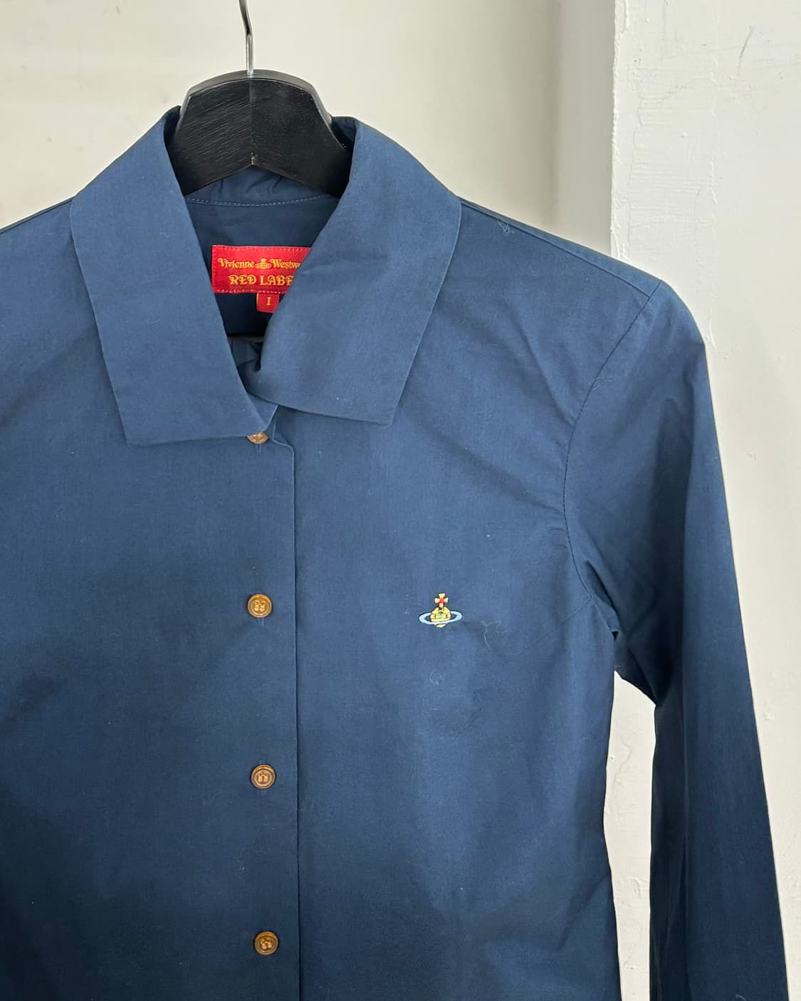 비비안 웨스트우드 레드라벨 네이비 셔츠 상품이미지4
