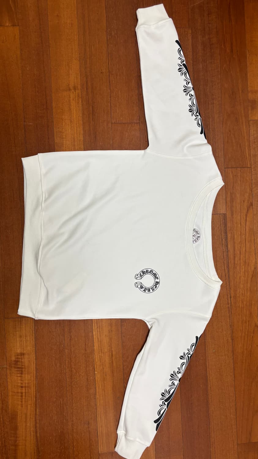 [네고가능] 빈티지 크롬하츠 오프숄더 맨투맨 화이트 상품이미지9