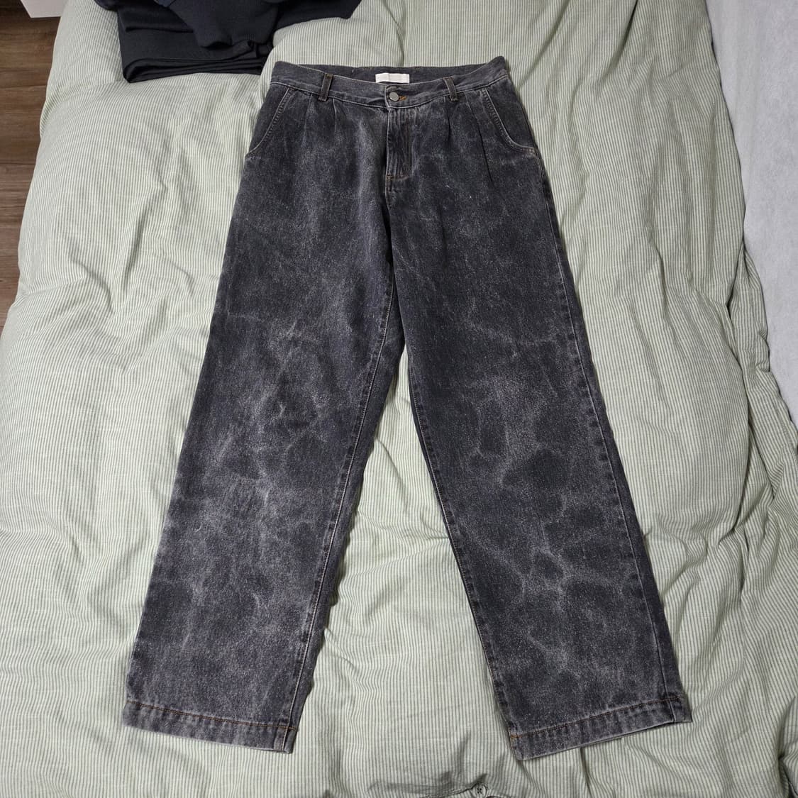 엠에프펜 MFPEN 빅 진 마블워시 S / 와이드 흑청바지 러프사이드 상품이미지1