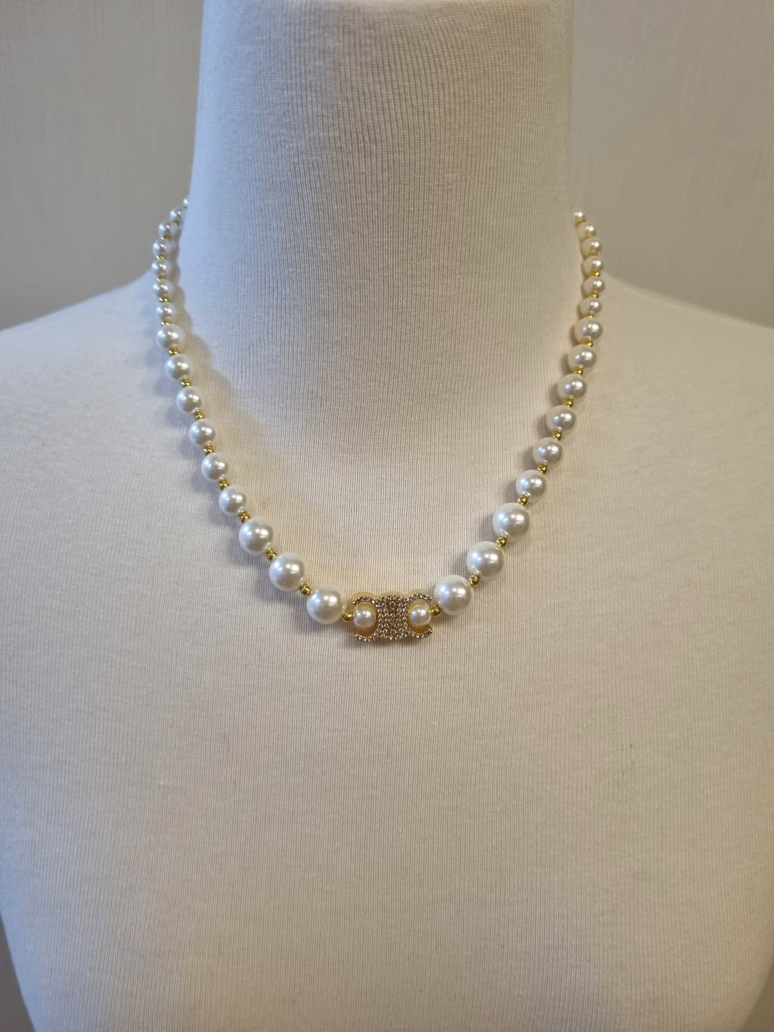 셀린느 업사이클링 올큐빅 트리옹프 진주 목걸이 상품이미지8