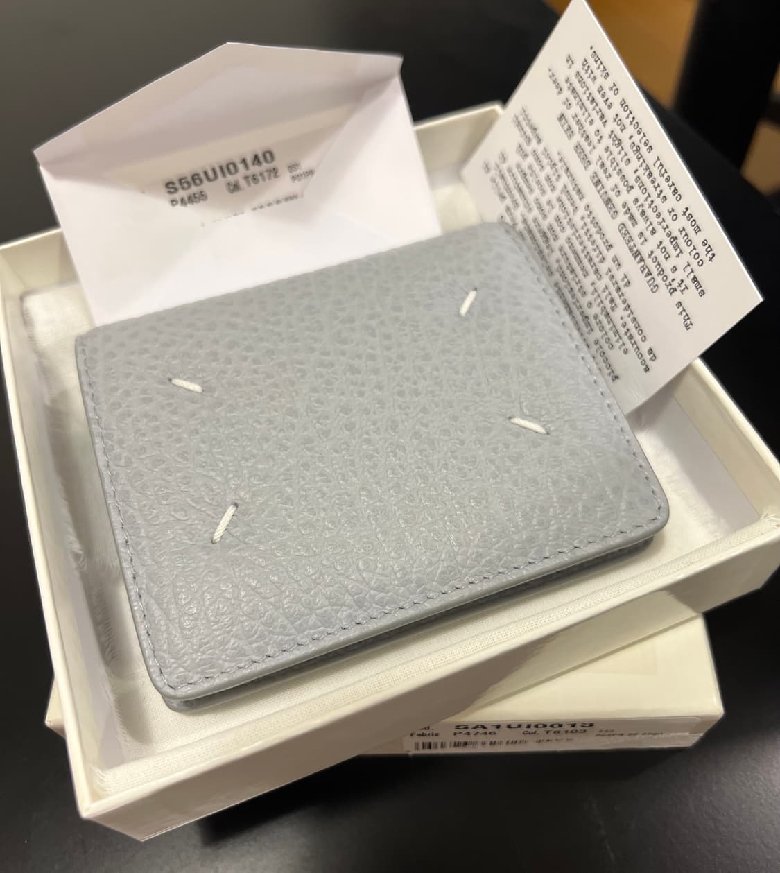 메종마르지엘라 반지갑 새상품 팝니다 상품이미지1