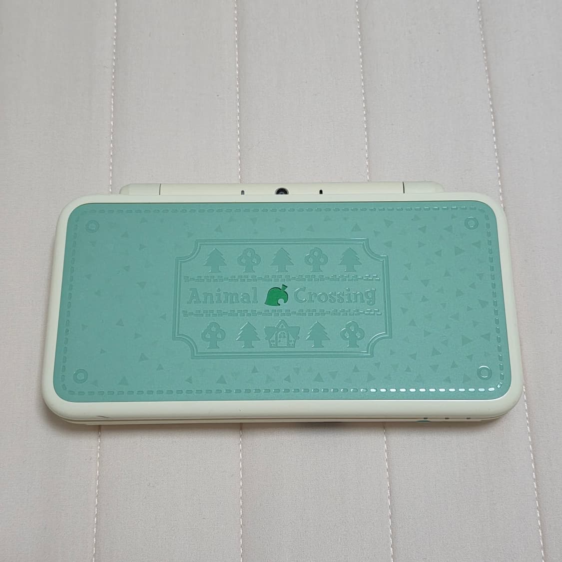 닌텐도 2ds xl 동물의숲 에디션 상품이미지2