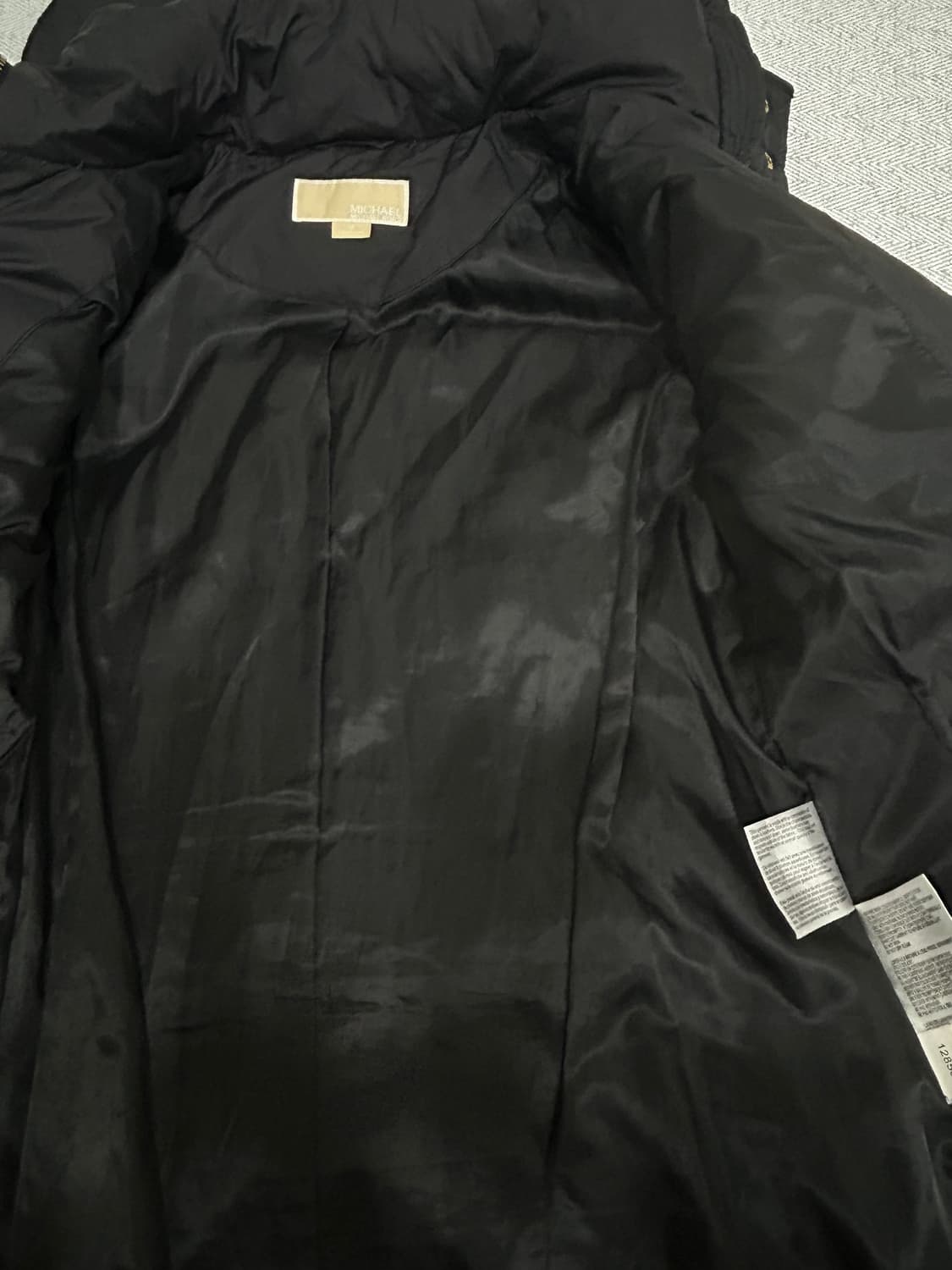 MK 마이클코어스 다운 패딩 블랙 금장 여성 55 XS 상품이미지8