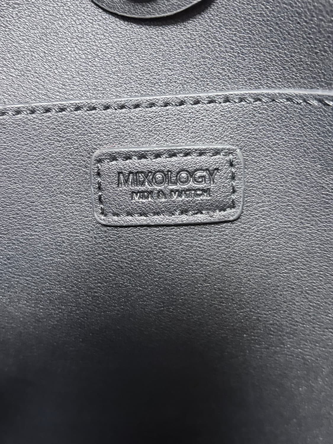 블랙 가죽 숄더백 상품이미지2