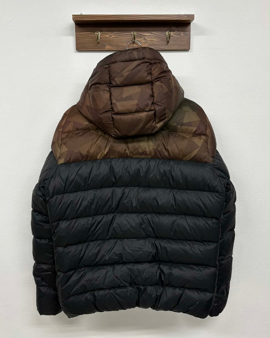 [M] 홀리스터 카모플라쥬 블록 다운 후드 패딩 상품이미지2