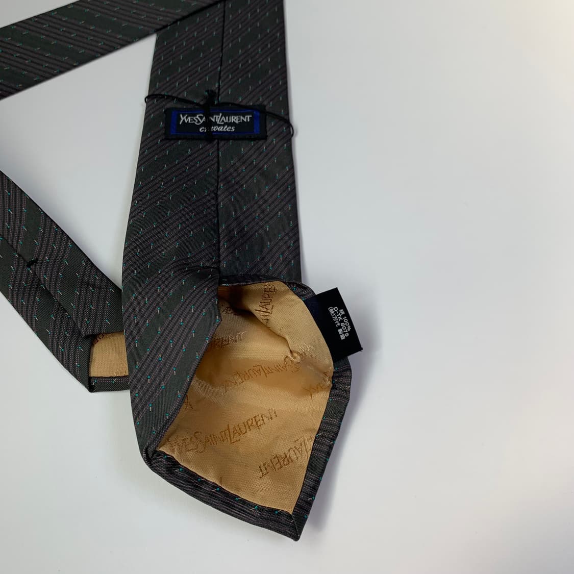 입생로랑(YSL) 택 달린 미사용품 명품넥타이 100실크 S등급 상품이미지7