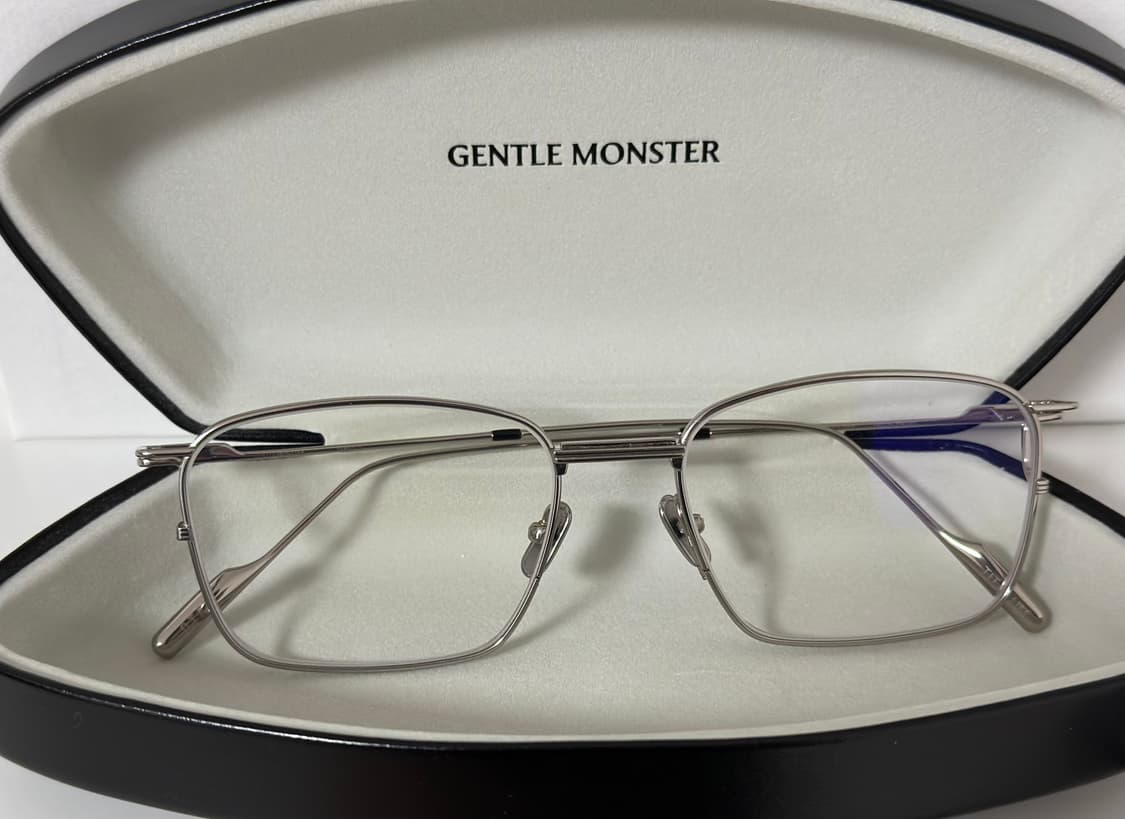 젠틀몬스터 오타스 02 실버 티타늄테 상품이미지2