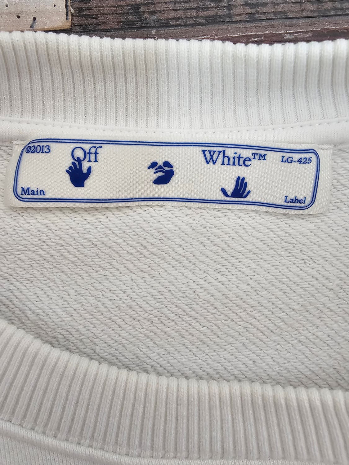 오프화이트 애플모티브 스웻셔츠 맨투맨 S 새상품 (정품큐알인증) 상품이미지3