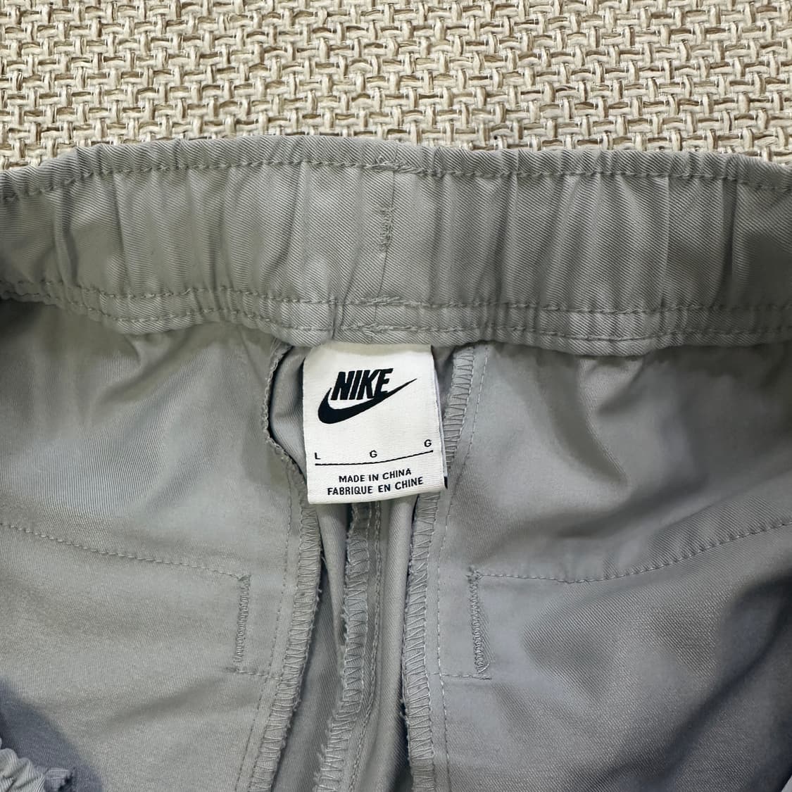 L 나이키 우븐 테이퍼드 레그 팬츠 0414D 상품이미지4
