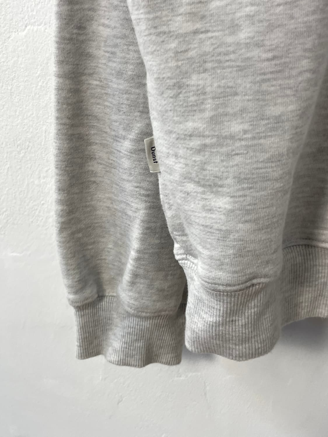 던스트 반집업 맨투맨  상품이미지5