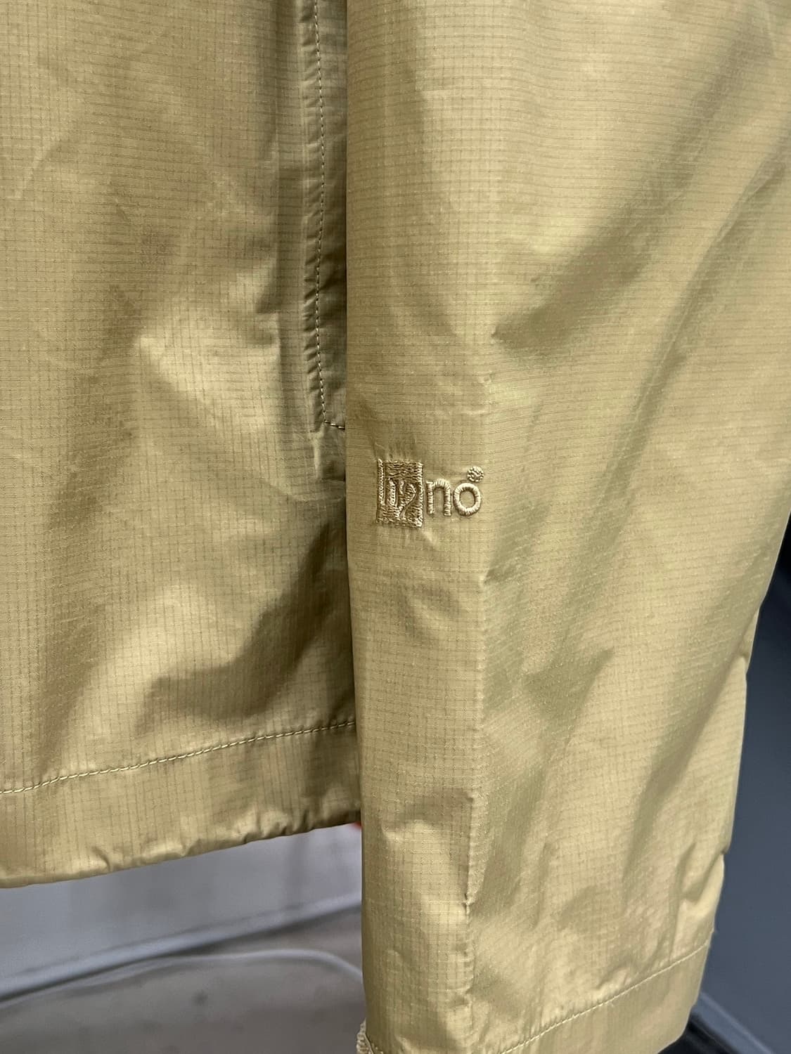 파타고니아 토렌쉘 바람막이 자켓 상품이미지4