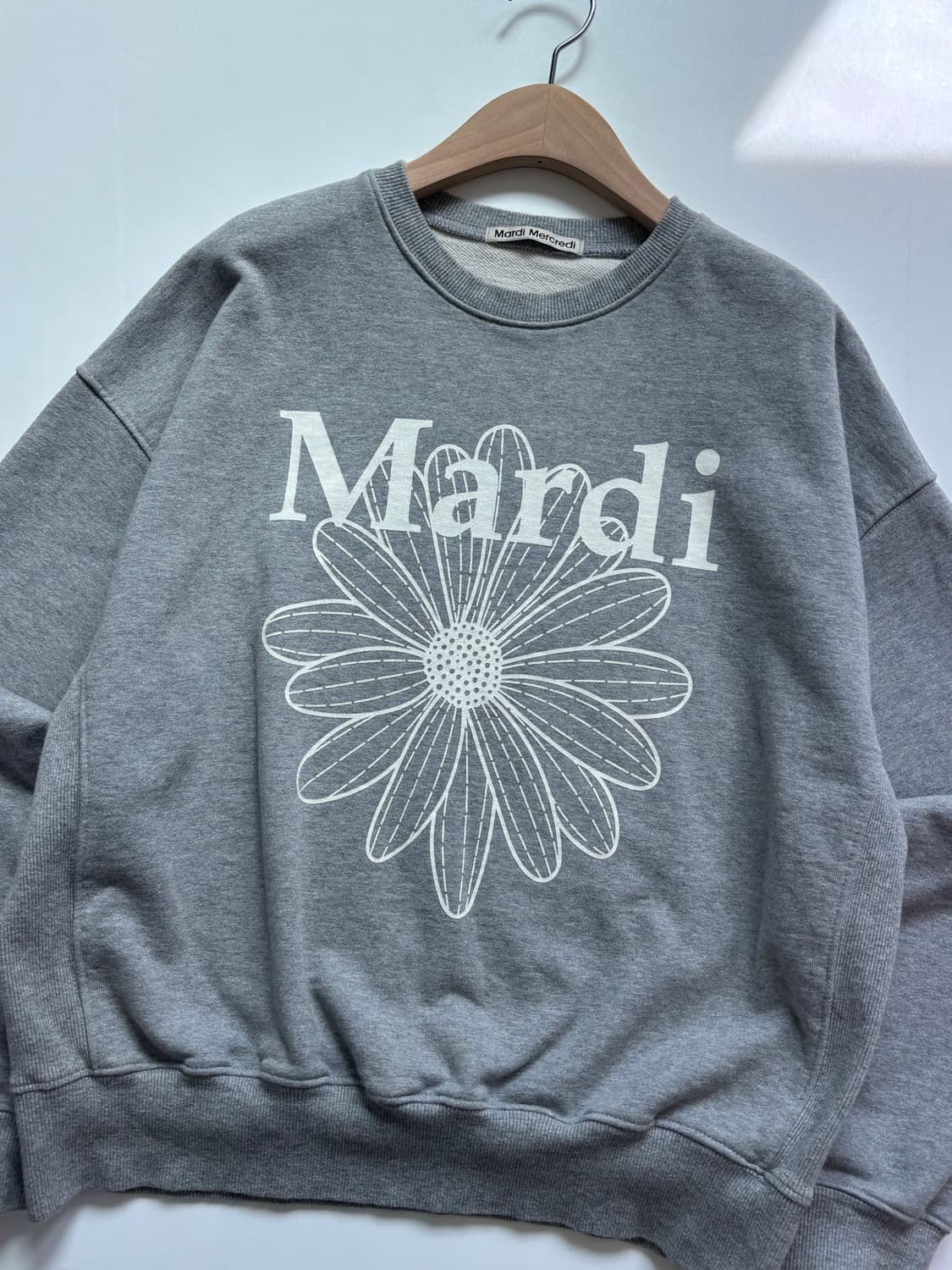 Mardi 마르디 그레이 플라워 맨투맨 상품이미지5