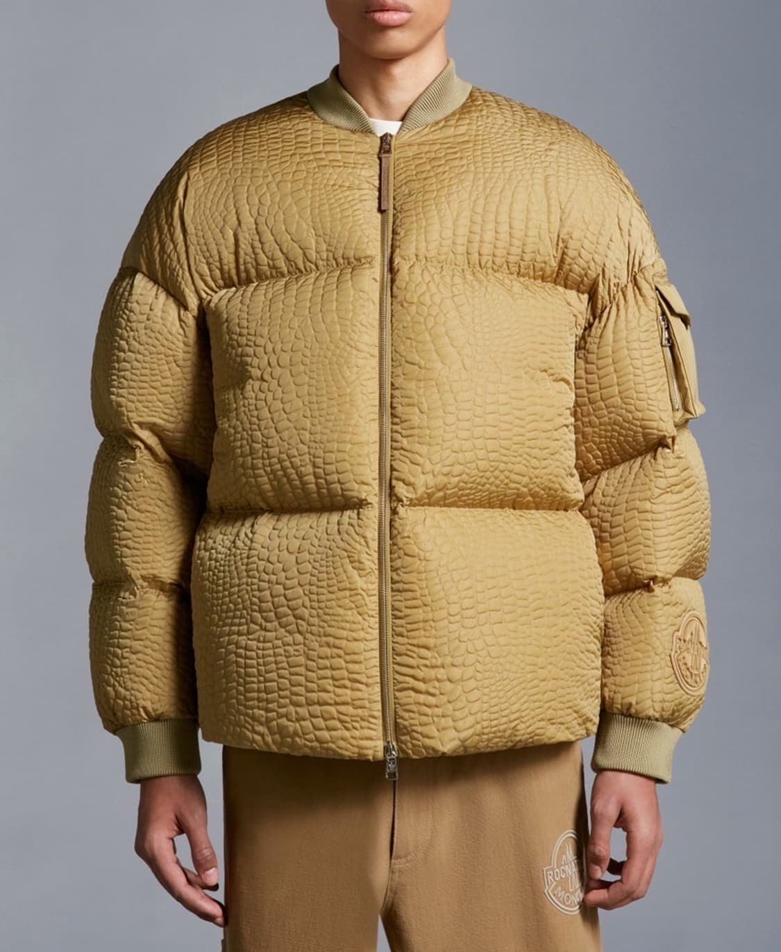 (정품/새상품) 몽클레어 x 락 네이션 바이 제이지 센타우루스 다운 봄버 상품이미지6