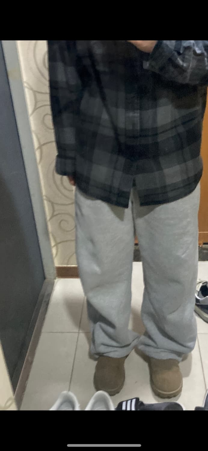 더콜디스모먼트 스웻팬츠 상품이미지4