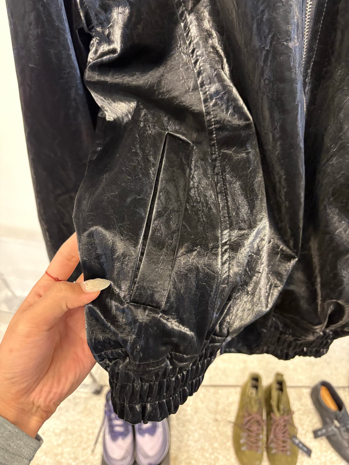 Bluewater glossy zip up jacket 상품이미지3