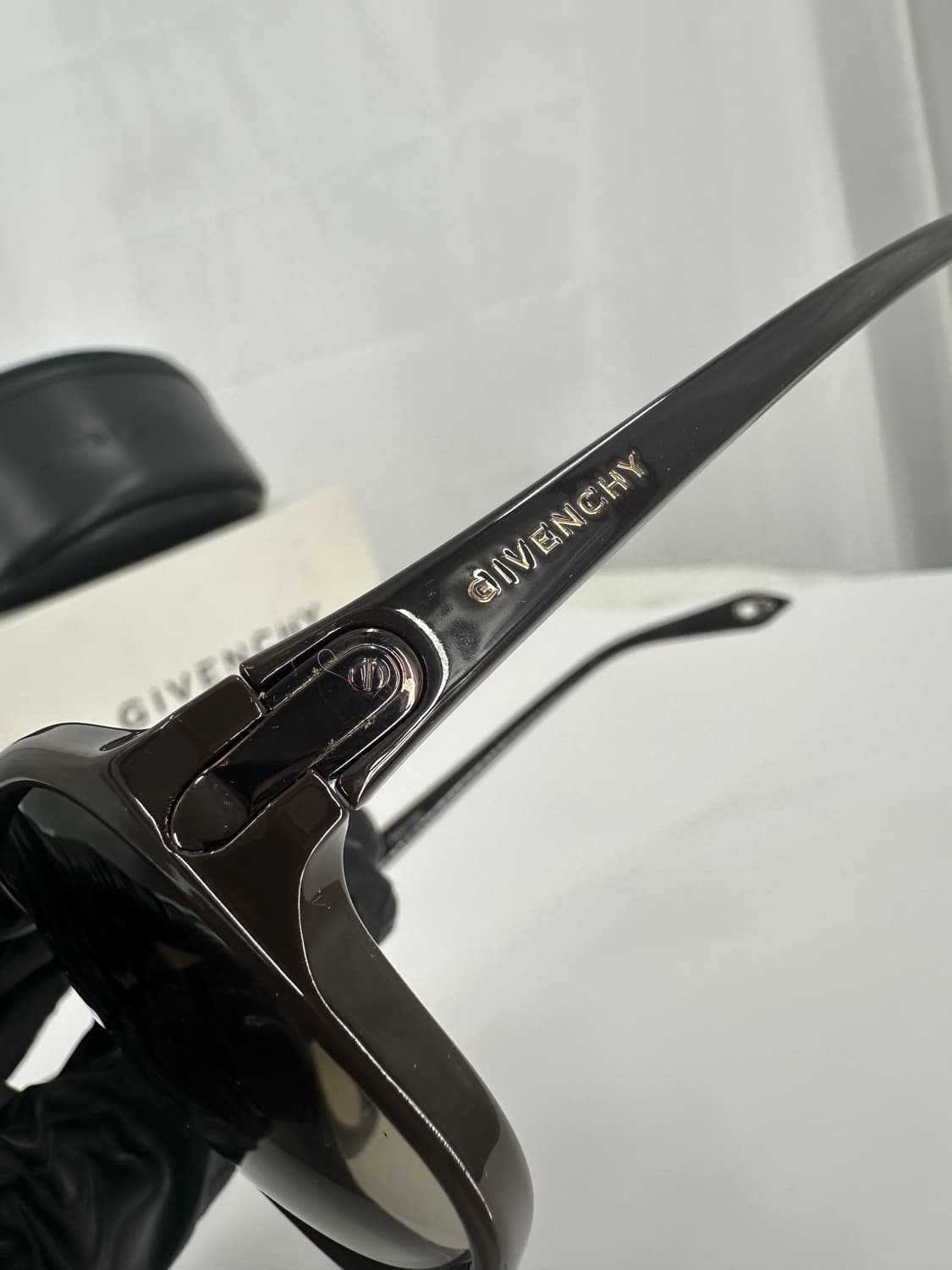 [새상품 무료배송] 정품 지방시 Made in Italy 선글라스 상품이미지3