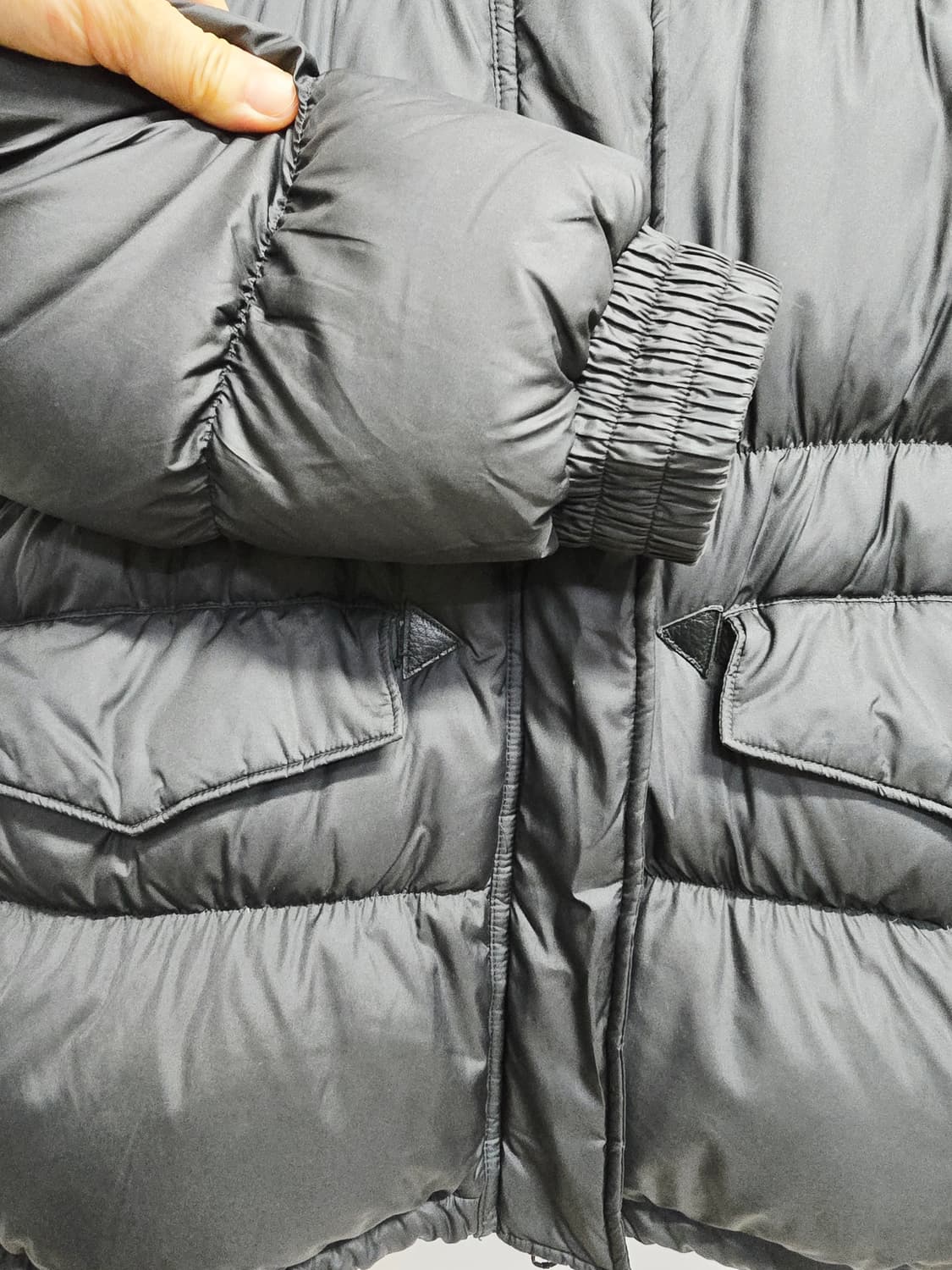 아디다스 블랙 여성 다운패딩 95 상품이미지4