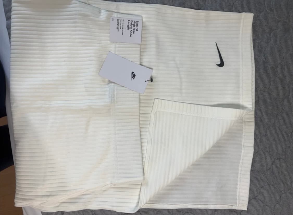 나이키 리브드 미디 스커트 s 새상품 상품이미지3