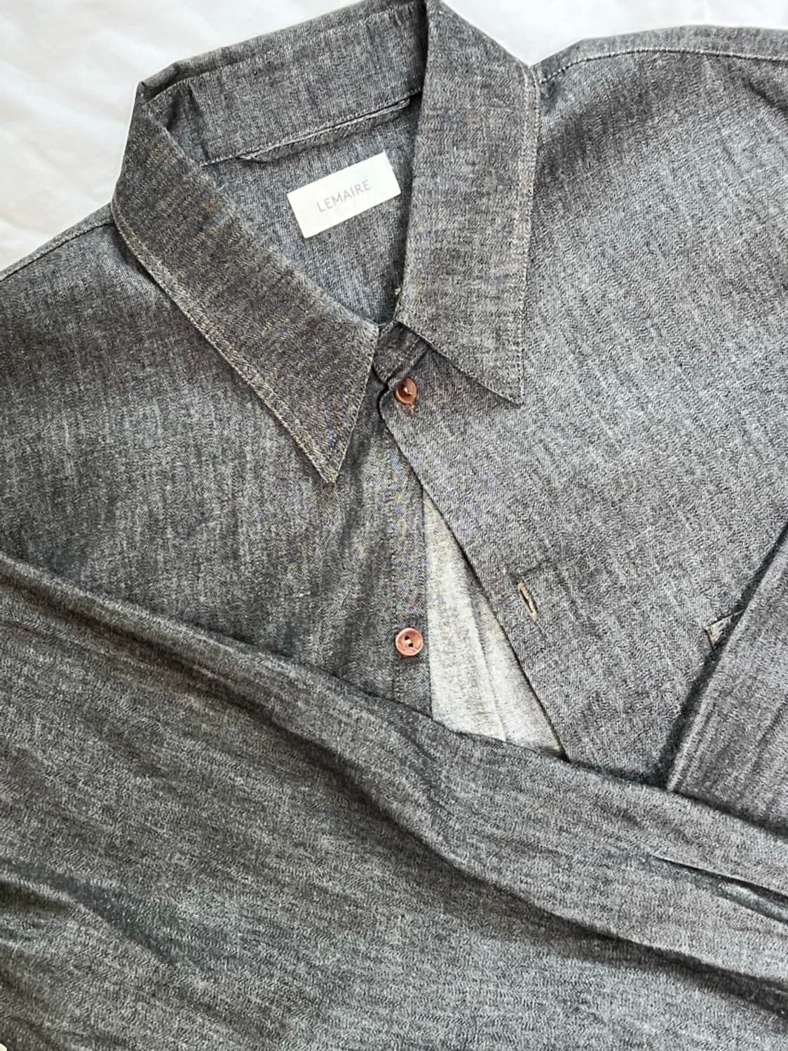 르메르 22SS 샴브레이 데님 셔츠 앤트러사이트 데님 54 상품이미지6