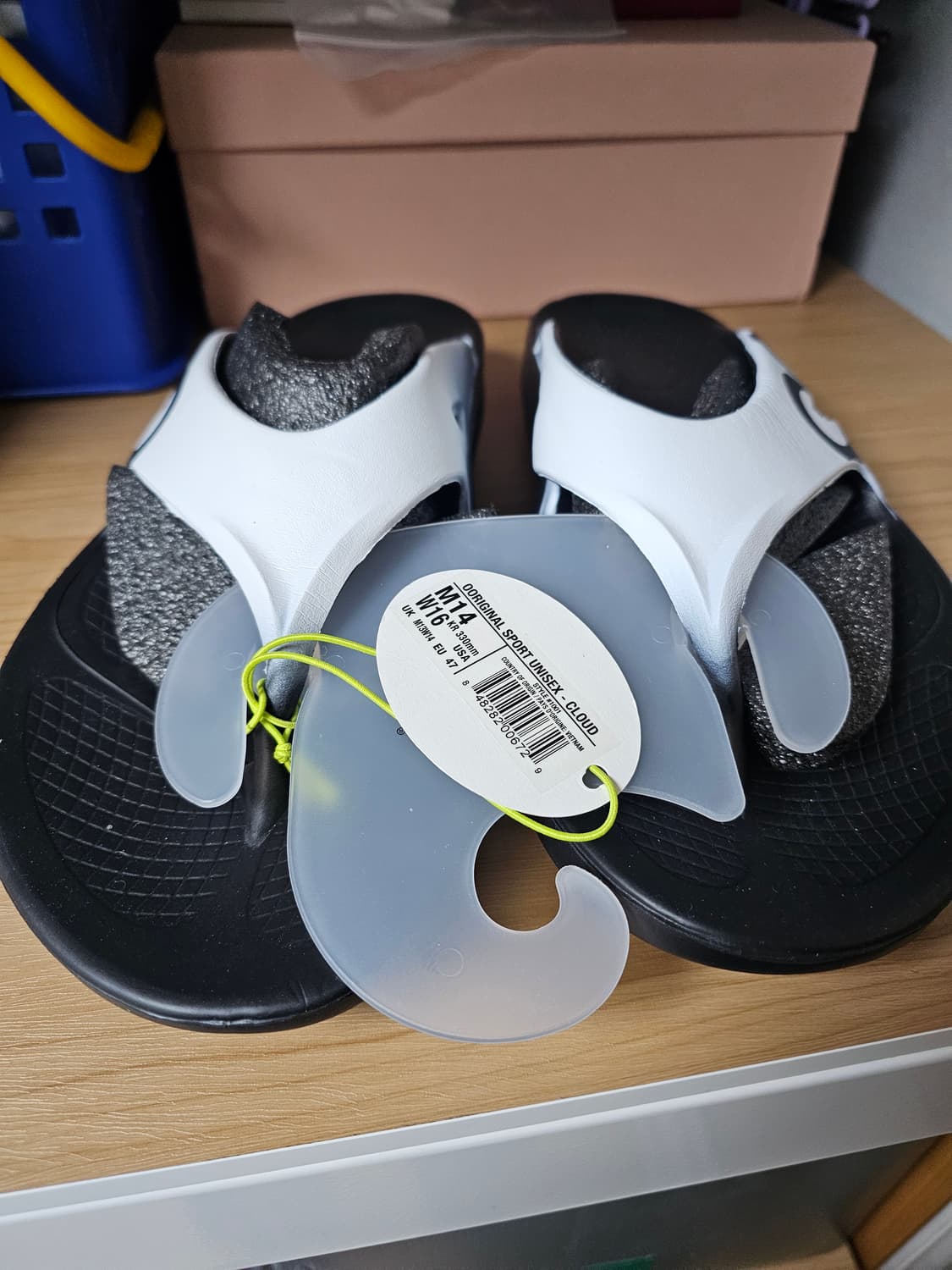 새상품 우포스 남성 쪼리 슬리퍼 (빅사이즈 300) 상품이미지2