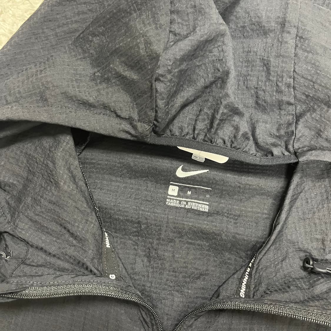 나이키 러닝 바람막이 상품이미지3