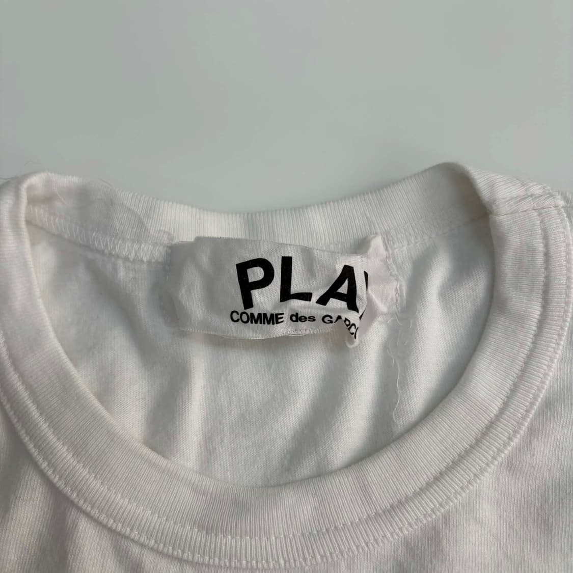 [XL] 꼼데가르송 화이트 롱슬리브 티셔츠 상품이미지3