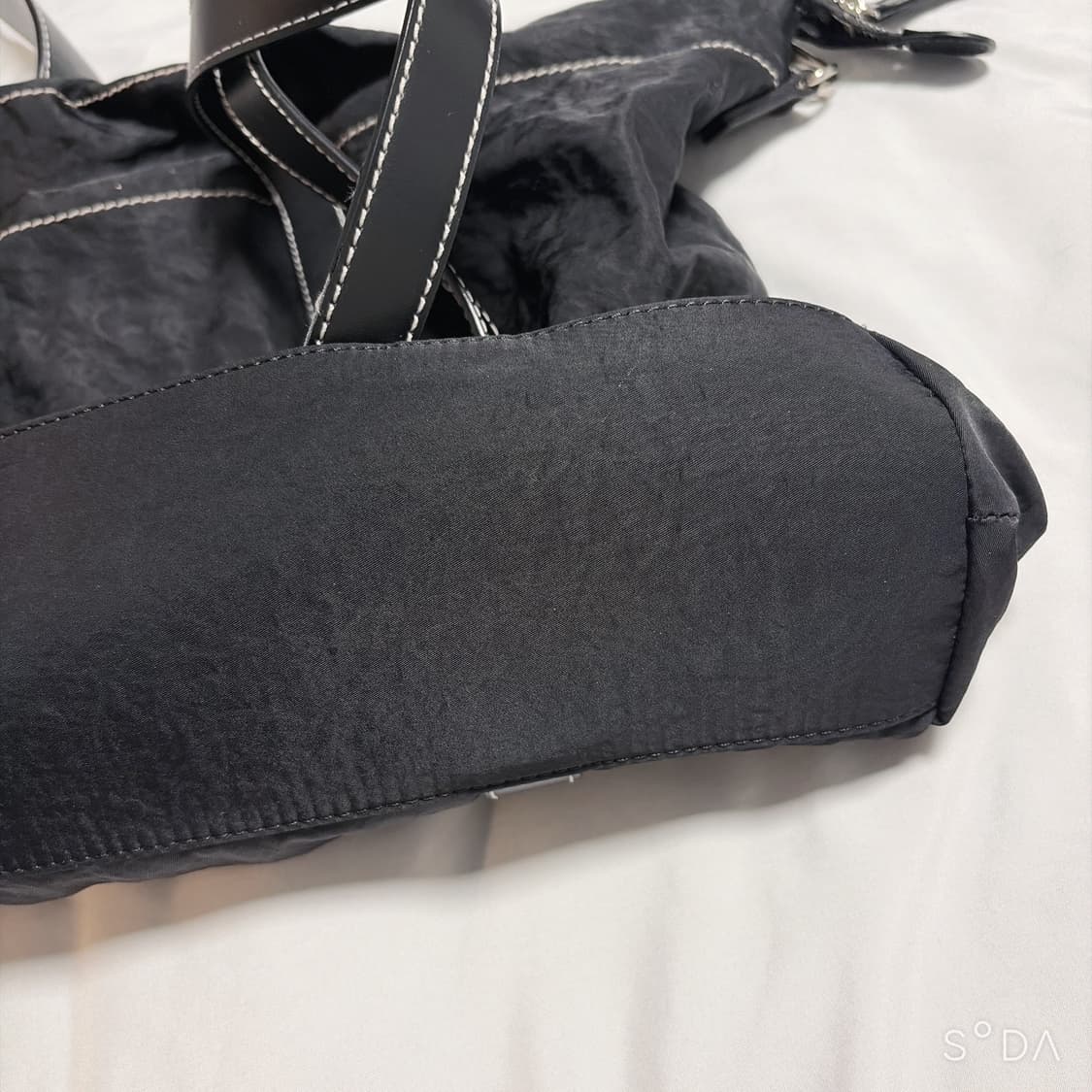 마뗑킴 패브릭 쇼퍼백 블랙 상품이미지5