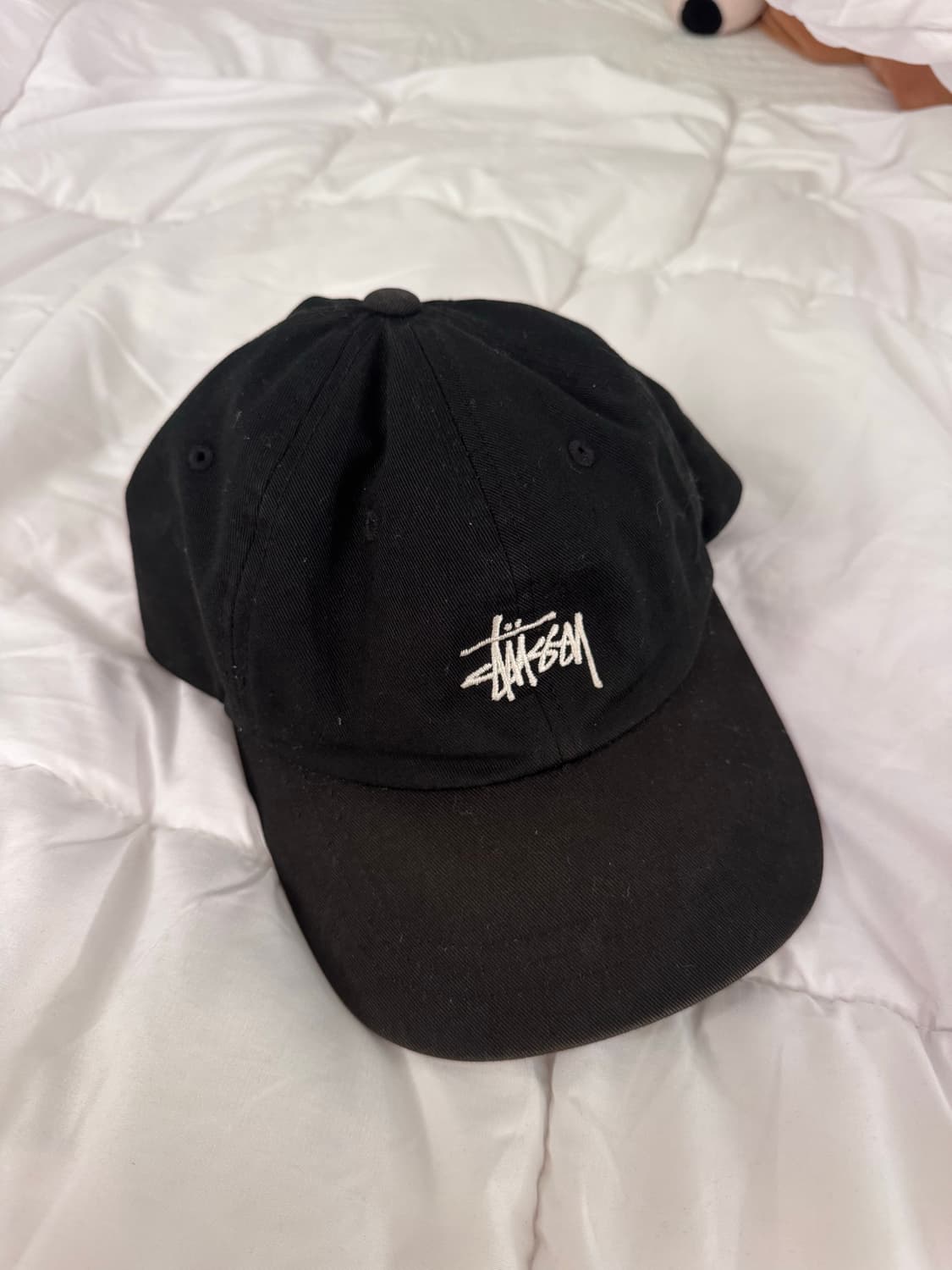 스투시 베이직 로고 볼캡 블랙 상품이미지2