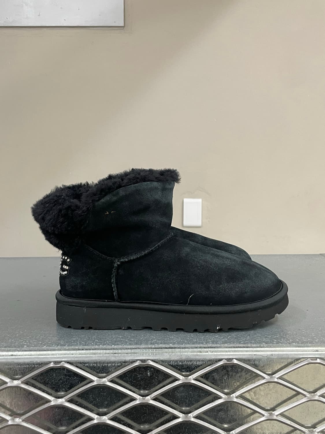 UGG 클래식 블링 미니 부츠 220 상품이미지4