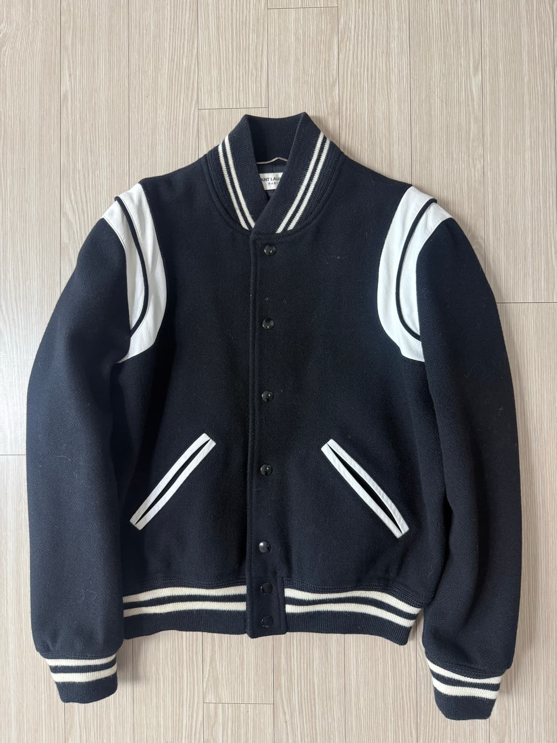 생로랑 14시즌 에디슬리먼 테디 바시티 자켓 46 상품이미지1