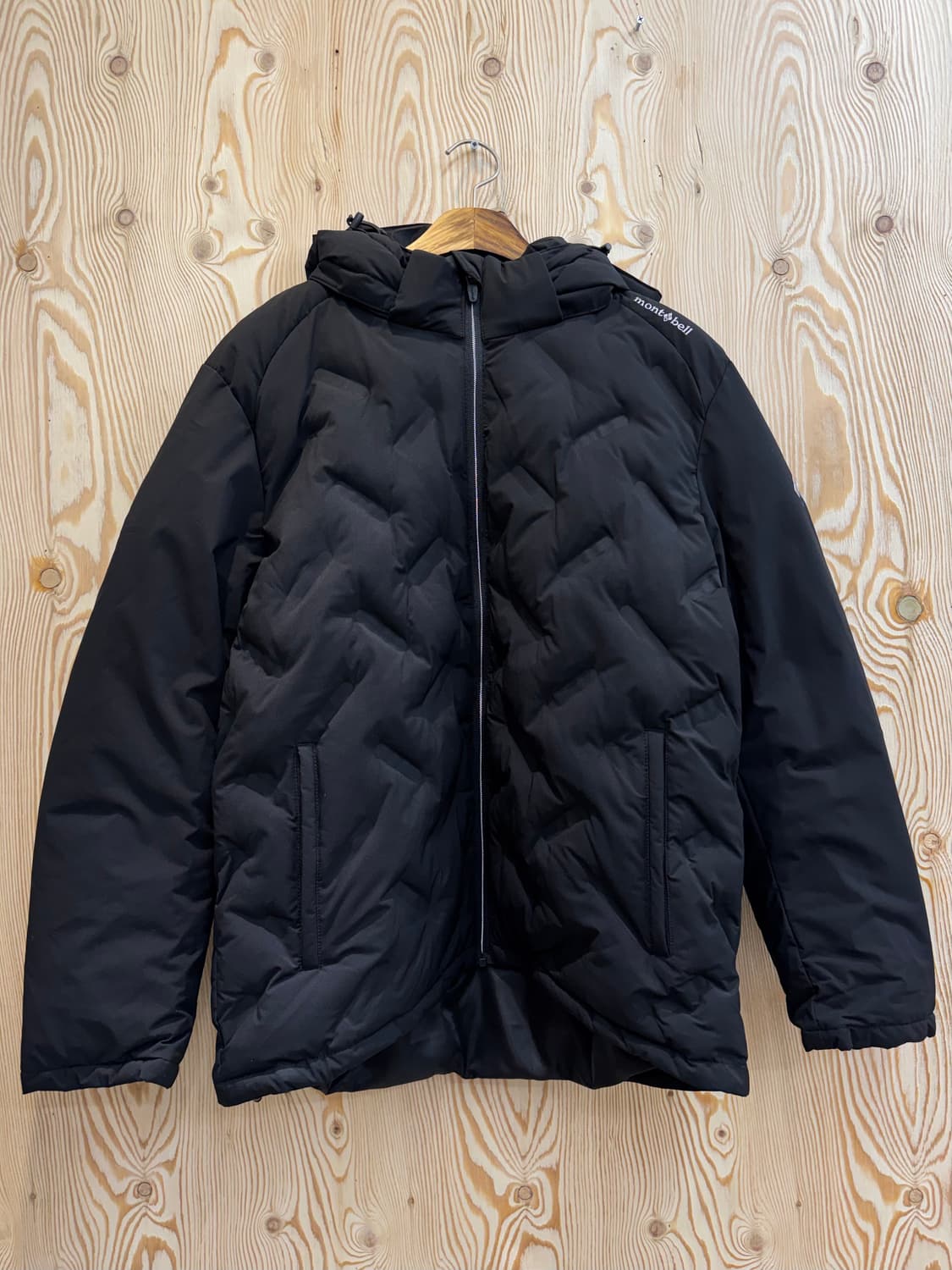몽벨 새상품 중경량 패딩 상품이미지4