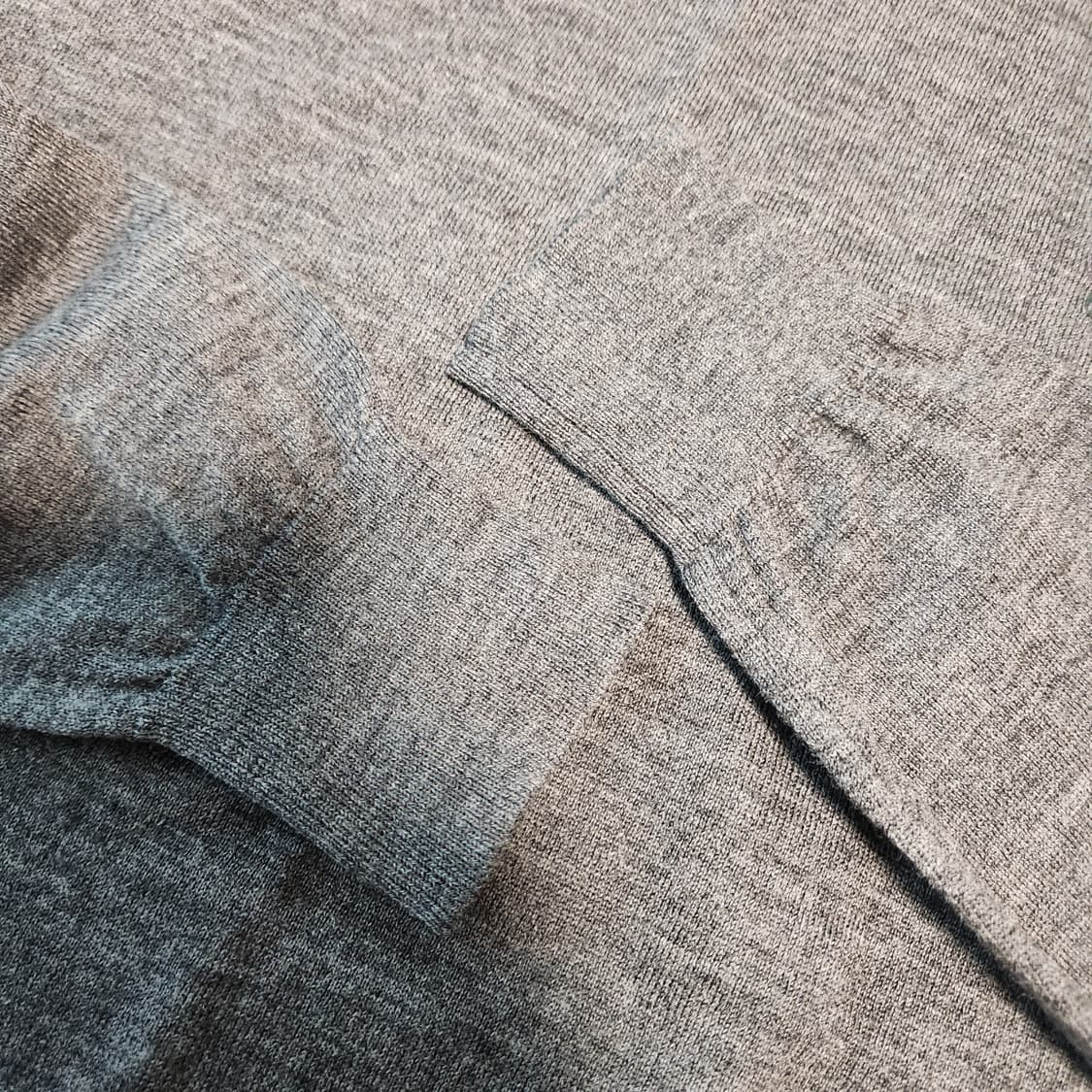 폴로 랄프로렌 메리노울 슬림핏 니트 회색 상품이미지4