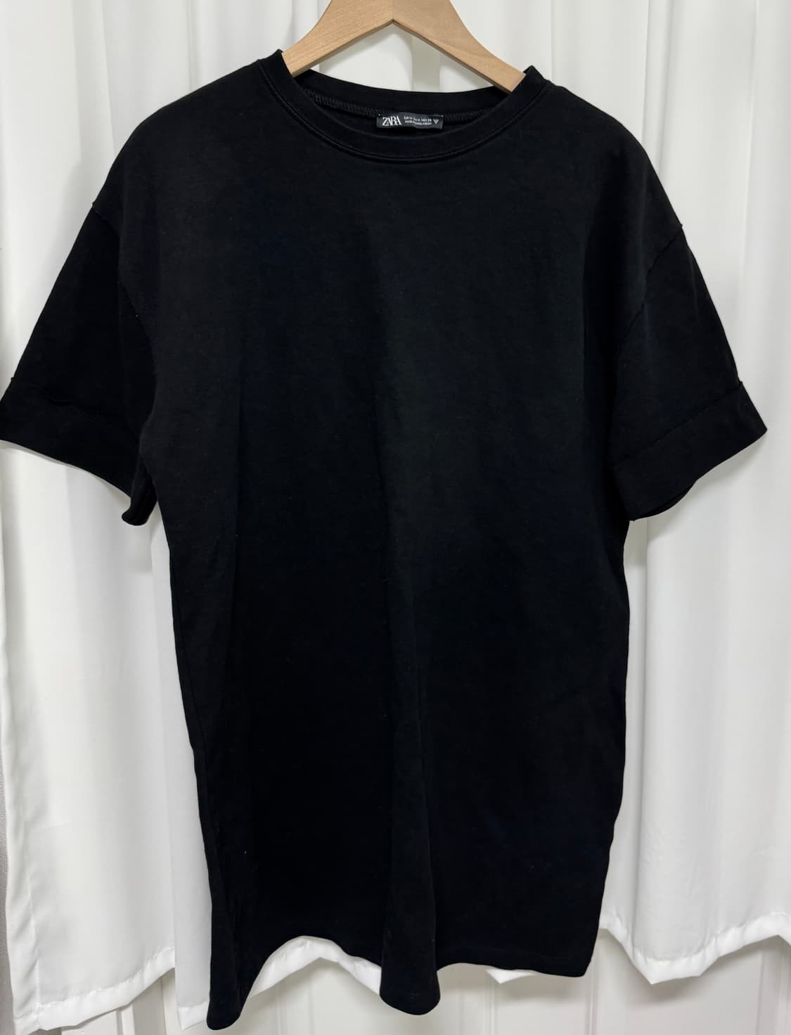 ZARA 자라 블랙 롱 반팔티  상품이미지4