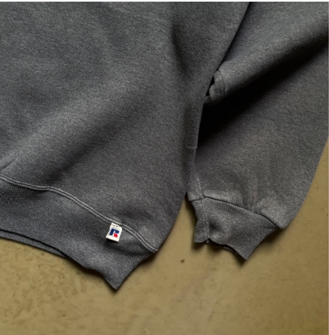 택포) 90s 러셀 USA made 차콜 블랙 스웻셔츠 105 판매 상품이미지6