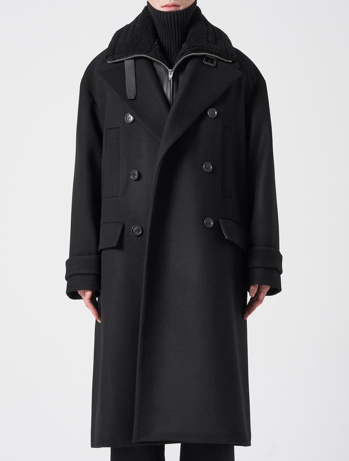 준지 22fw 무스탕 블랙 상품이미지1