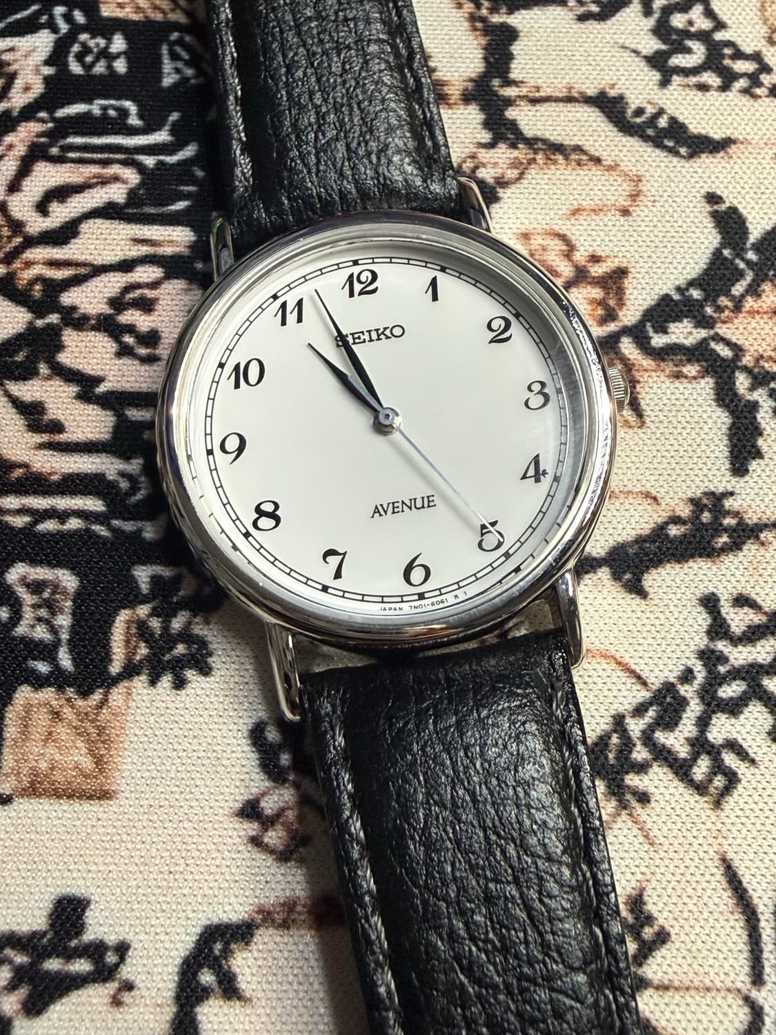 SEIKO 빈티지 쿼츠 시계 상품이미지2