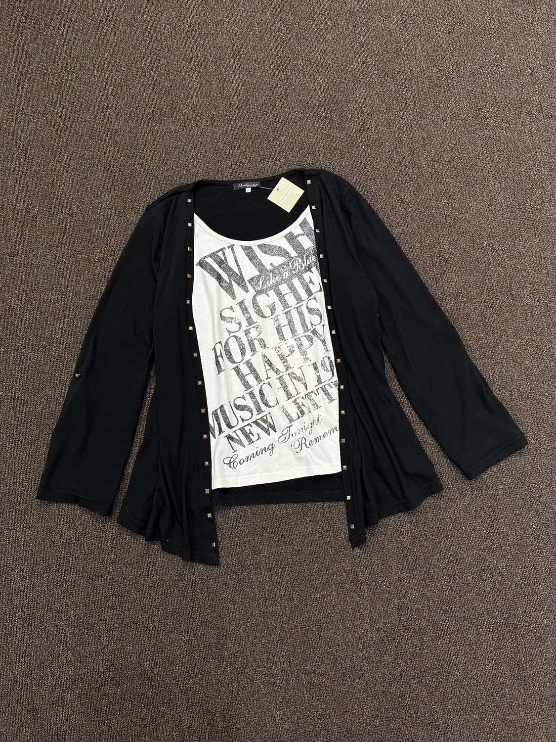 LL)Japanese vintage y2k 스터드 레터링 롱슬리브 상품이미지1