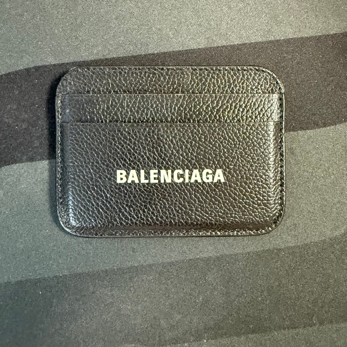 발렌시아가 카드지갑 상품이미지2