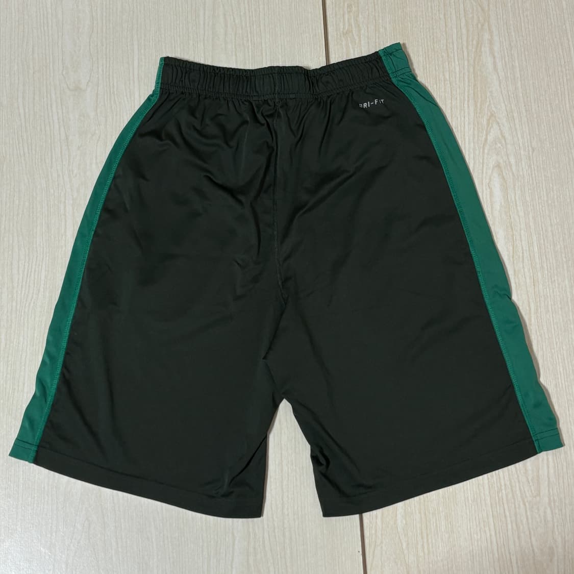 나이키 빈티지 반바지 희귀 상품이미지2