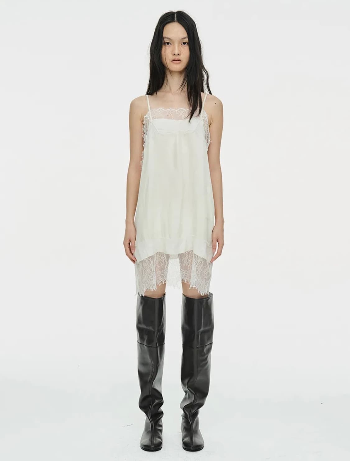 세릭 Lace Slip Dress 상품이미지1