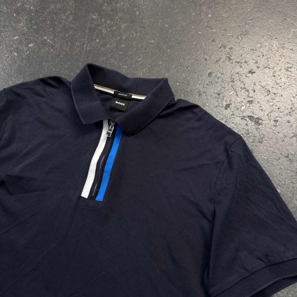 105 휴고보스 반집업 카라티  상품이미지2