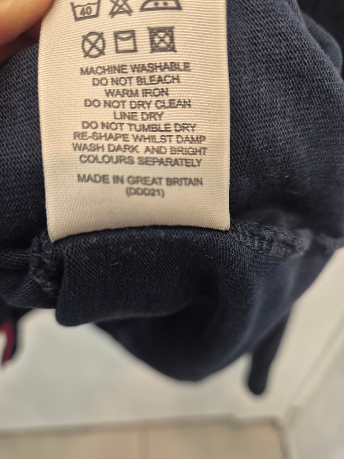 버버리 런던 남성 긴팔 폴로 셔츠  L
- 사이즈 실측 가슴단면 57   상품이미지7