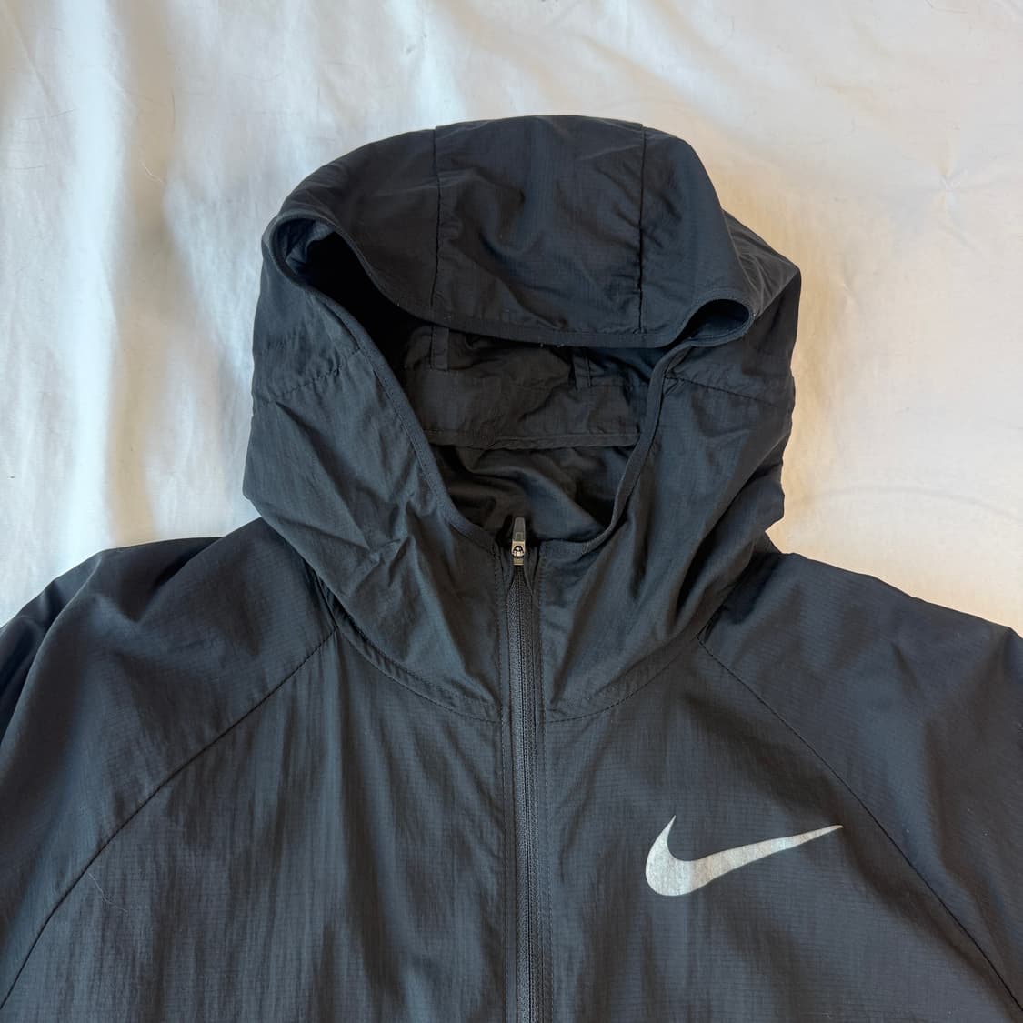 나이키 러닝 초경량 바람막이 XL 상품이미지4