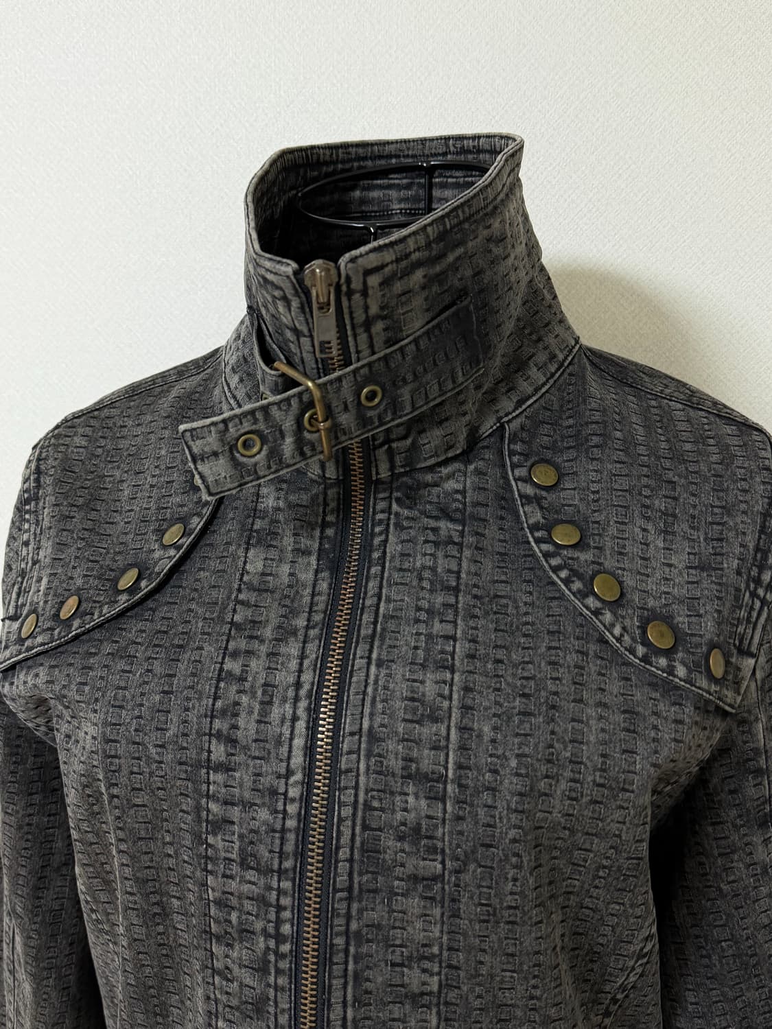 빈티지 워싱 그레이 스터드 집업 자켓 y2k 펑크 상품이미지3