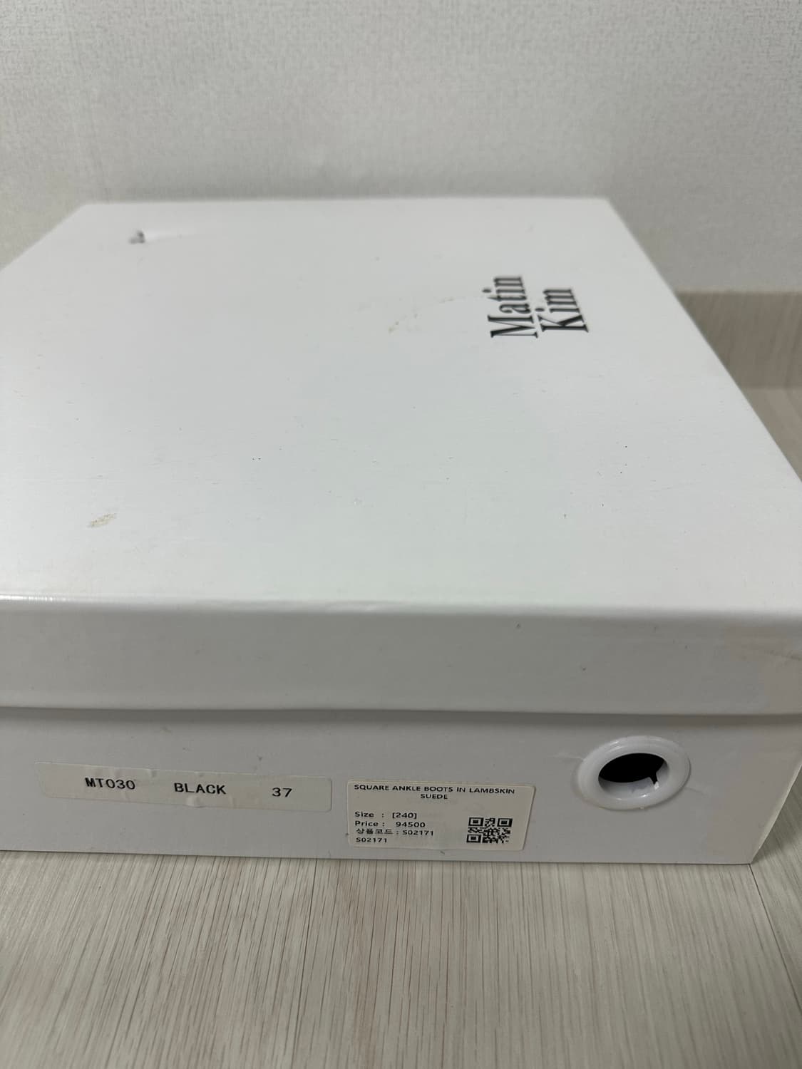 마뗑킴 스퀘어 앵클 부츠 240 블랙 상품이미지1