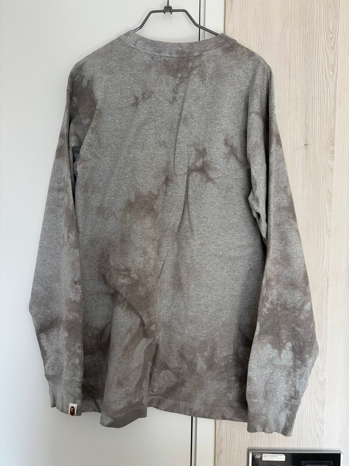 베이프 페인티드 롱슬리브 상품이미지2