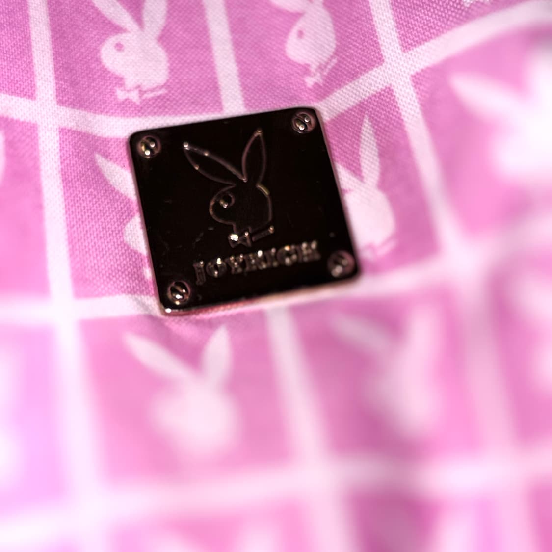 PLAYBOY x JOYRICH 로고 핑크 셔츠 금장 상품이미지5
