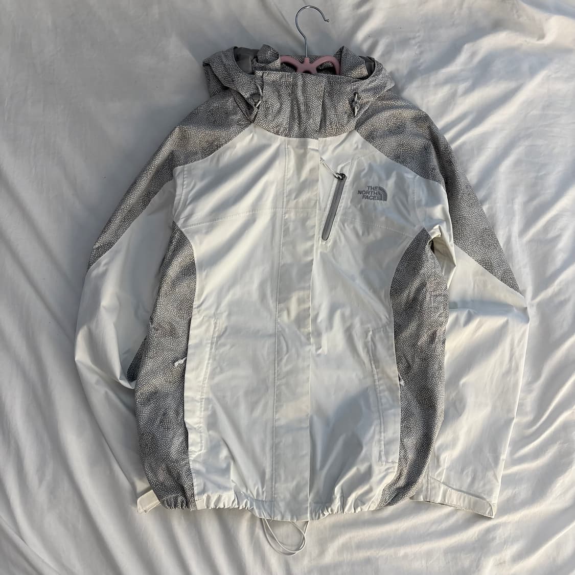 노스페이스 도트 바람막이 자켓 상품이미지3